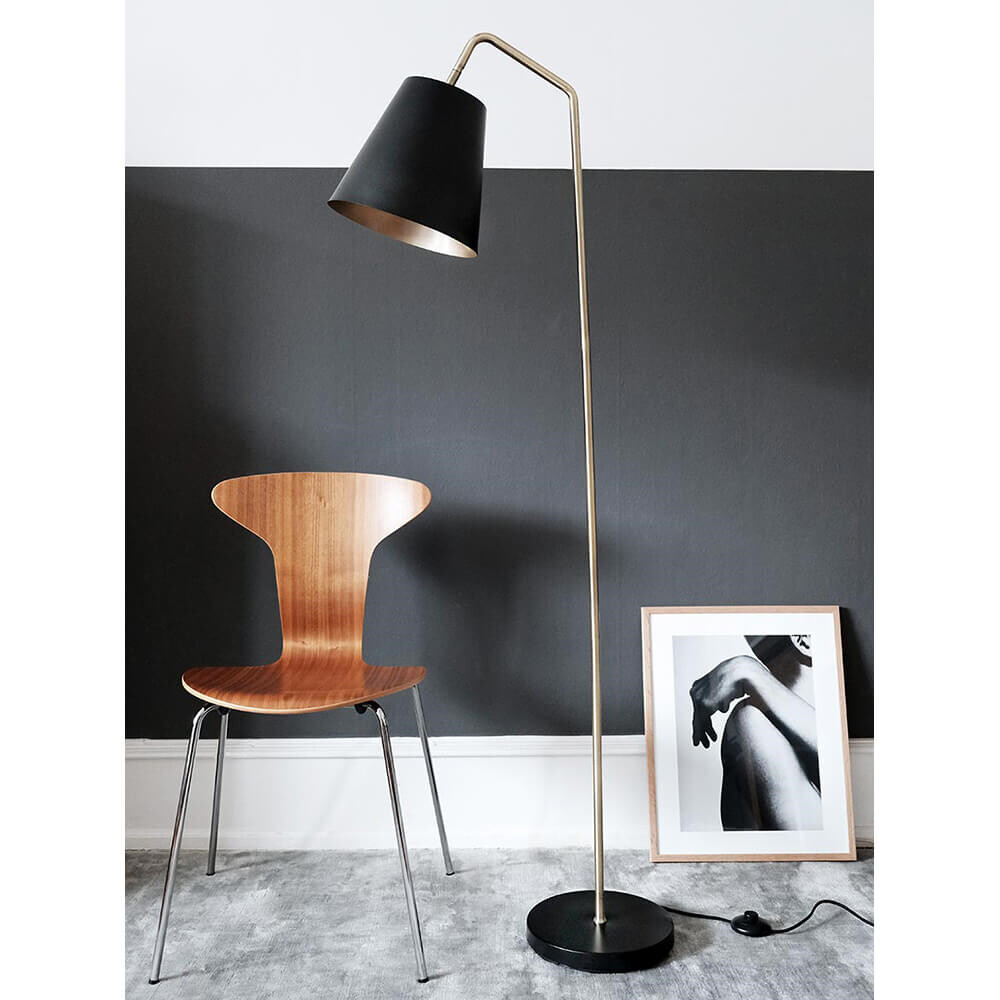 Mango Gulvlampe DybergLarsen Mango Gulvlampe DybergLarsen